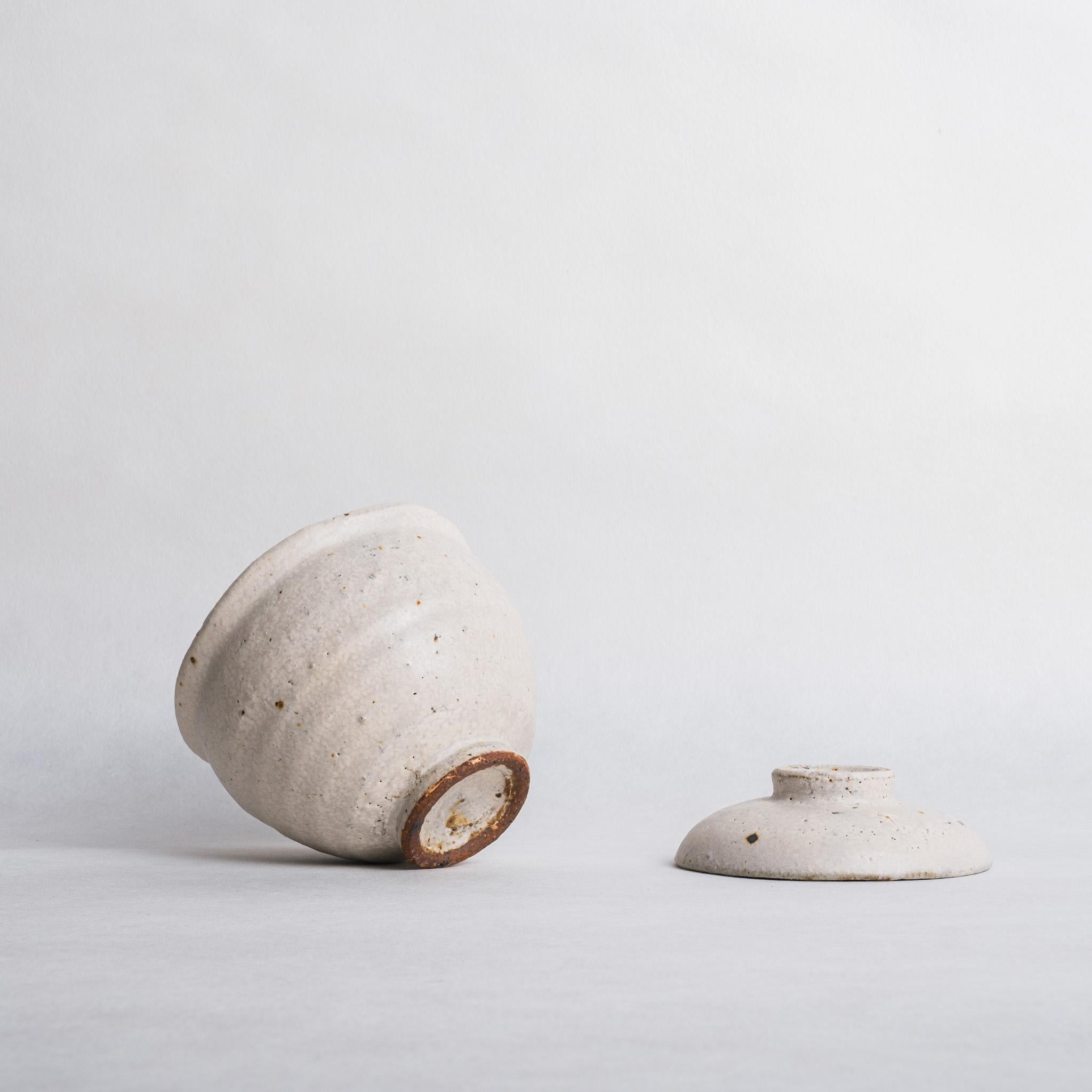 White Lidded Cup - Naoko Murakami