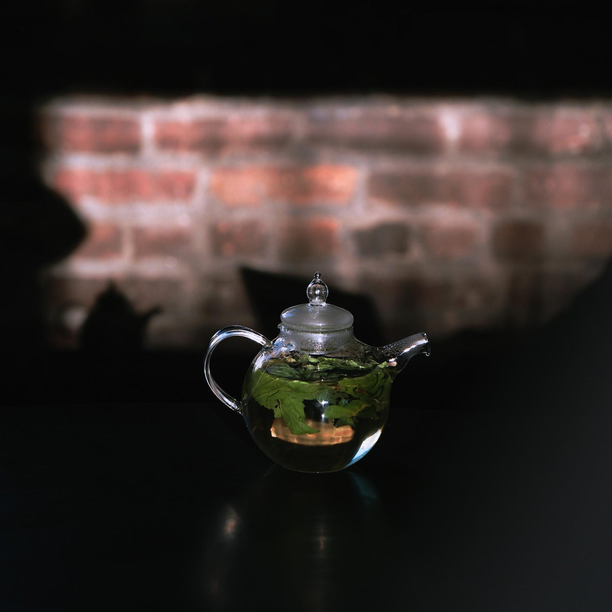 Glass Tea Pot - Round