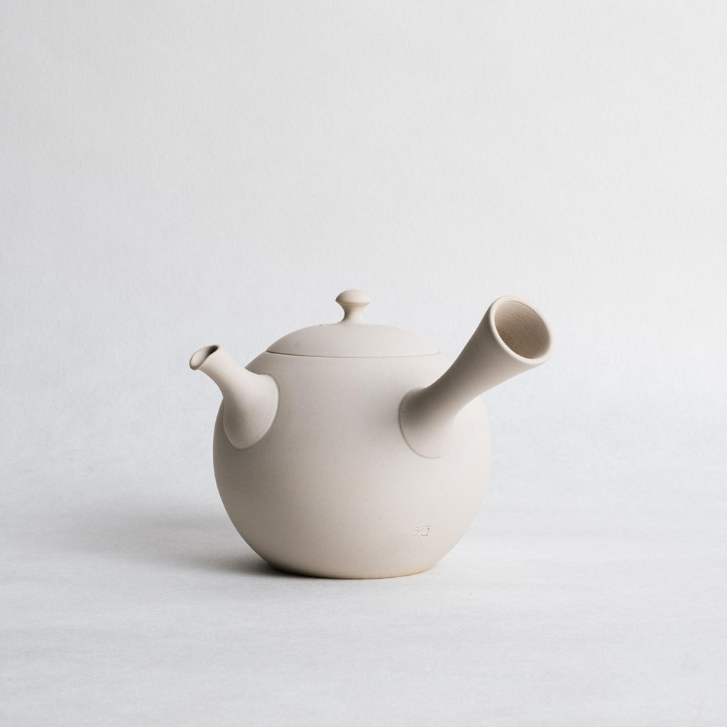 Tokuta Fujita White Kyusu