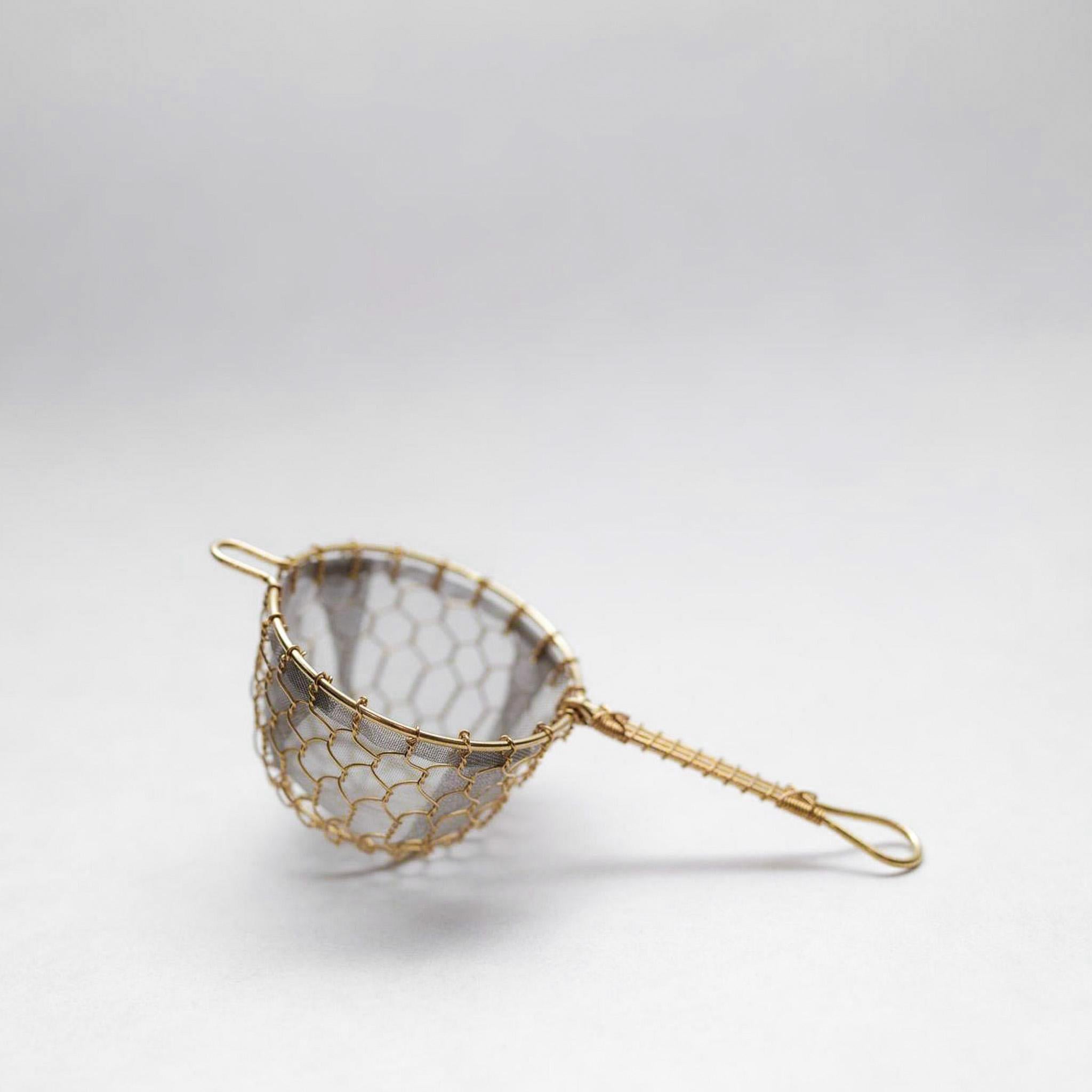 Kanaami Tsuji Tea Strainer (Small, Brass Steel)