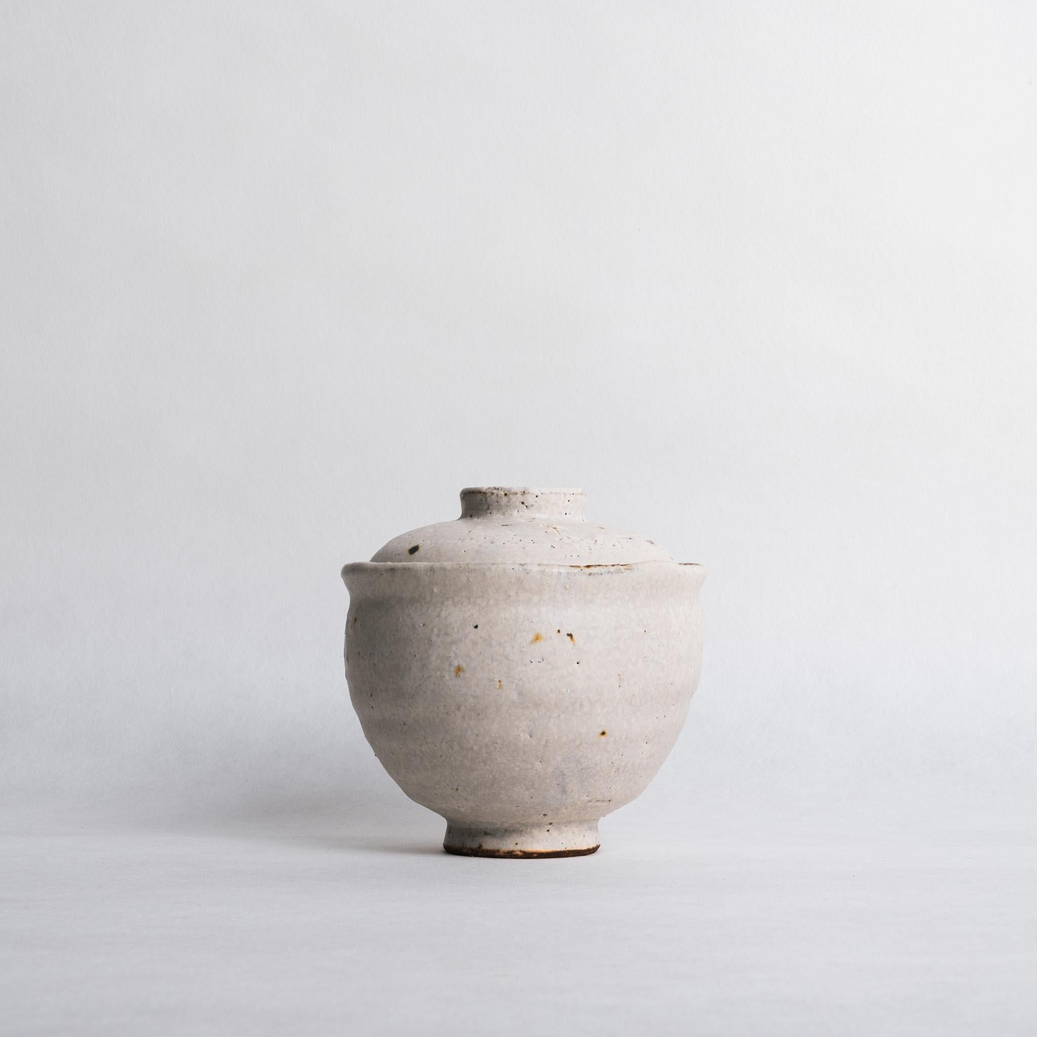 White Lidded Cup - Naoko Murakami